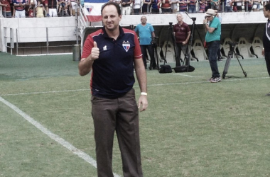 Rogério Ceni comenta início dos treinos e garante rotação da equipe nas primeiras rodadas