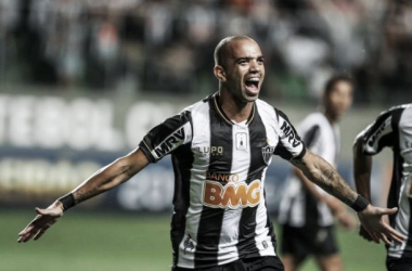 Após briga com Levir Culpi, Diego Tardelli é sondado pelo Corinthians