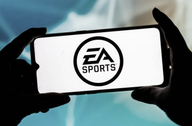 Móvil con el logo de EA Sports. Fuente: Gettyimages