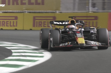 Max Verstappen durante los libres 2 en Jeddah / Fuente: F1