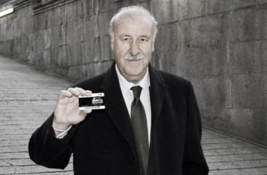 Vicente del Bosque se hace socio de Unionistas de Salamanca CF