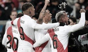Perú hizo historia al golear a Chile y es finalista de la Copa América