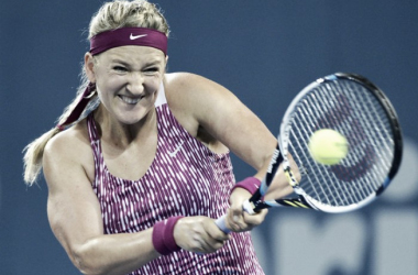 Azarenka aprovecha la baja de Halep