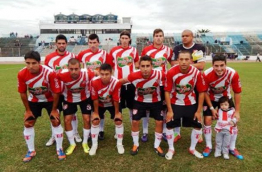 Segunda División: Villa Teresa frenó a la máquina negriazul