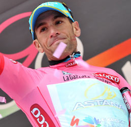 Nibali vince la cronoscalata, il Giro è vicino!