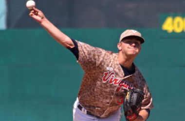 Defending College Baseball Champ Virginia Cavaliers Barely Survive Kent State&#039;s Rally, 8-6