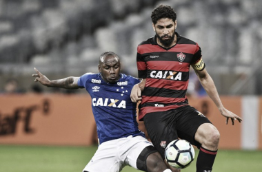 Vitória e Cruzeiro buscam recuperação no Barradão