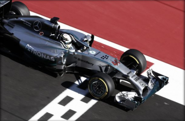 Vittoria facile per Hamilton in Russia, Mercedes campione