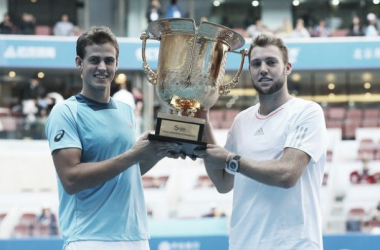 Pospisil y Sock se lleva el título de dobles en China