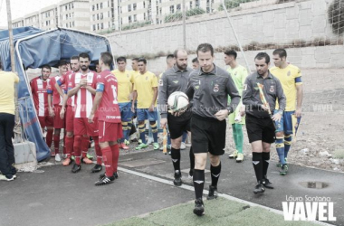 Fotos e Imágenes del Las Palmas At. 1-1 UD Cruz Santa, Tercera División