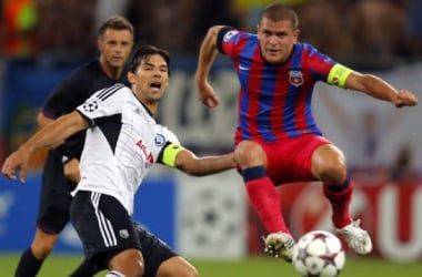 Resultado Legia Varsovia - Steaua Bucarest en la Champions League 2013 (2-2)