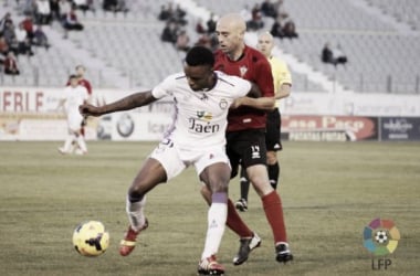 El Real Jaén acabó mirando la remontada