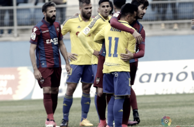 El Cádiz mereció más pero el Levante le sopló en contra