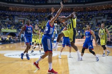 Turkish Airlines EuroLeague - CSKA sul velluto, al Fenerbahce il derby nella ripresa