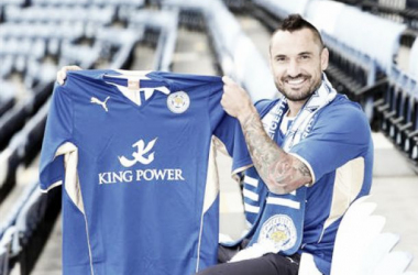 Wasilewski amplía su vinculación con el Leicester por una temporada más