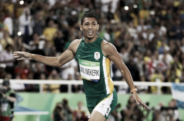 43,03s: Wayde Van Niekerk aniquila la historia de los 400 metros