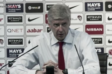 Wenger: “Danny Welbeck tiene un problema en la rodilla”