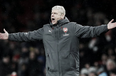 Arsenal, Wenger sempre più nella bufera