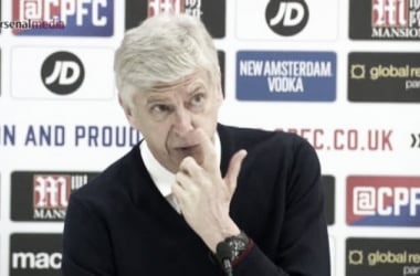 Wenger: ”Va a ser muy difícil quedar entre los cuatro primeros”