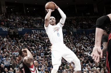Resumen NBA: Westbrook y los Warriors, a otro nivel