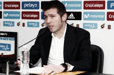 Albert Celades: &quot;Nos gustaría que todos los futbolistas que convocamos, jugasen habitualmente&quot;