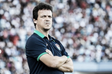 Após entrar no Z-4, Fluminense comunica demissão de Fernando Diniz