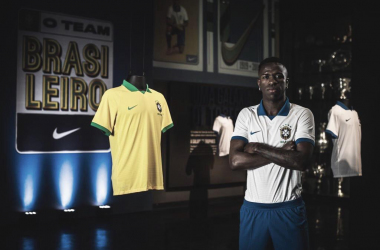 Meteli a modeli! Vinicius Junior estrela campanha de novo uniforme da Seleção Brasileira
