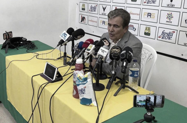 Jorge Luis Pinto:
“Estamos recuperando el ritmo, fue un partido difícil pero nos llevamos los
tres puntos”
