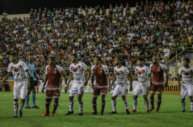 Vitória empata com Imperatriz no Maranhão e se classifica na Copa do Brasil