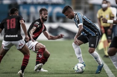 Pressionado, Grêmio encara Atlético-GO em busca da primeira vitória no Brasileirão