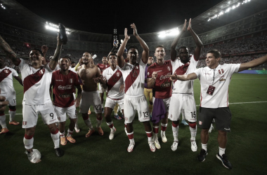Peru vence Paraguai e garante vaga na repescagem da Copa do Mundo