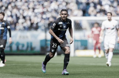 Em sua estreia na J-League, Dawhan comemora vitória do Gamba Osaka