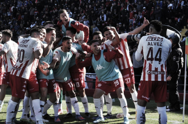 El festejo del segundo gol ante Colón. (Foto: Unión)