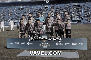 El equipo titular frente a Newell´s (Foto: Vavel Argentina).