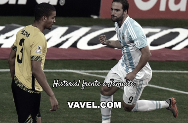 Gonzalo Higuaín festejando su gol ante Jamaica en la Copa América de Chile 2015