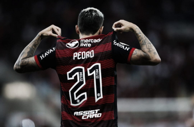 Flamengo vence Santos no Maracanã e embarca para final da Libertadores