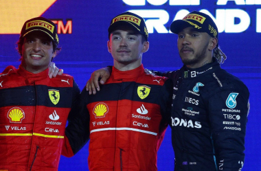  Carlos Sainz le dejará su puesto
a Lewis Hamilton en Ferrari 