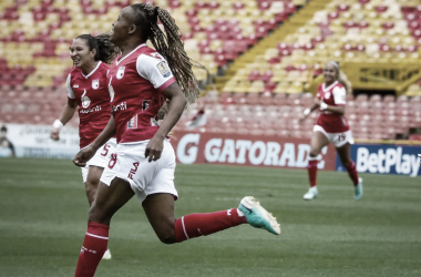 Las 'leonas' ganaron y volvieron al grupo de los ocho