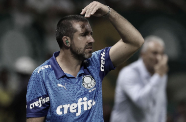 Após eliminação, João Martins detona arbitragem de Daronco: "Não tem mais árbitros no Brasil?"