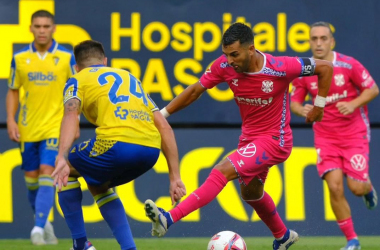 El CD Tenerife arranca un punto del Nuevo Mirandilla