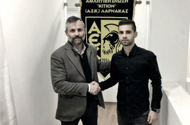 Héctor Hevel se desvincula del ADO rumbo al AEK Larnaca