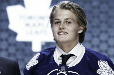 William Nylander firma por Toronto