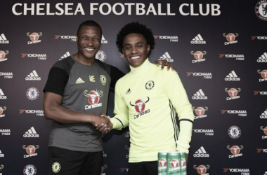 Willian, renovado: &quot;Es un sueño para mi continuar aquí&quot;