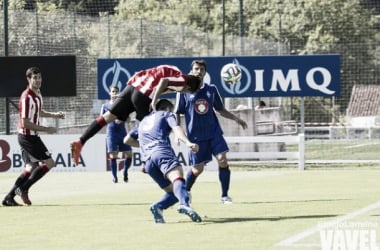 Fotos e imágenes del Bilbao Athletic 4 - Amorebieta 0, de la jornada 1 del grupo II de Segunda División