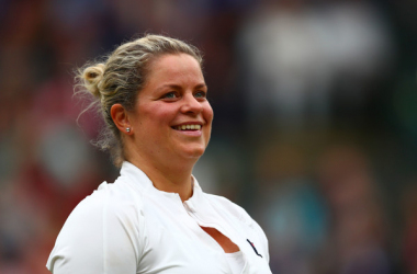 Kim Clijsters announces her return to professional tennis