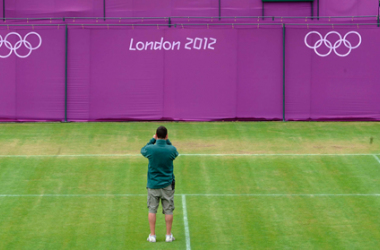 El césped de Wimbledon, entre algodones