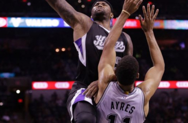 Sacramento Kings Drop Preseason Game Against San Antonio Spurs