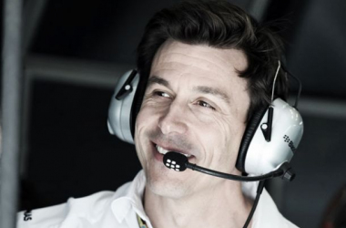 Toto Wolff: &quot;La transparencia entre nuestros pilotos no es total&quot;