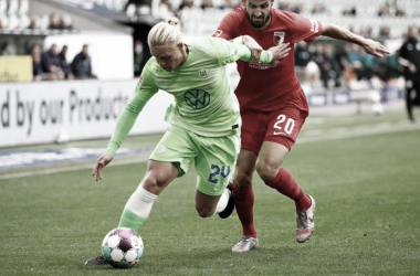 VAR anula gol de&nbsp;Brekalo, e Wolfsburg fica no empate diante do Augsburg
