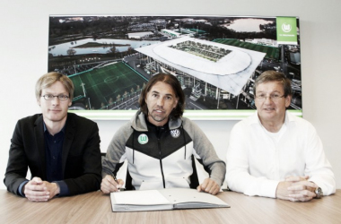 Il Wolfsburg cambia in panchina: via Jonker, arriva Martin Schmidt